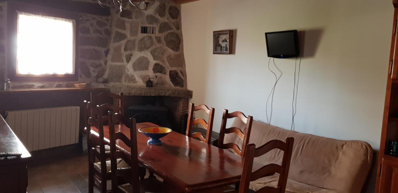 Casa Rural Tio Carlillos Hoyos del Espino Eksteriør billede